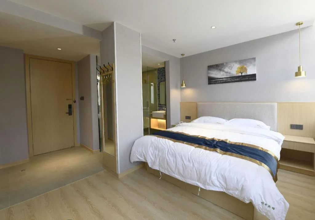 Bed in Shell Hotel Shanghai Normal University Hongcao Road Metro Station Guiping Road