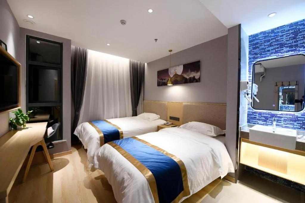 Bed in Shell Hotel Shanghai Normal University Hongcao Road Metro Station Guiping Road