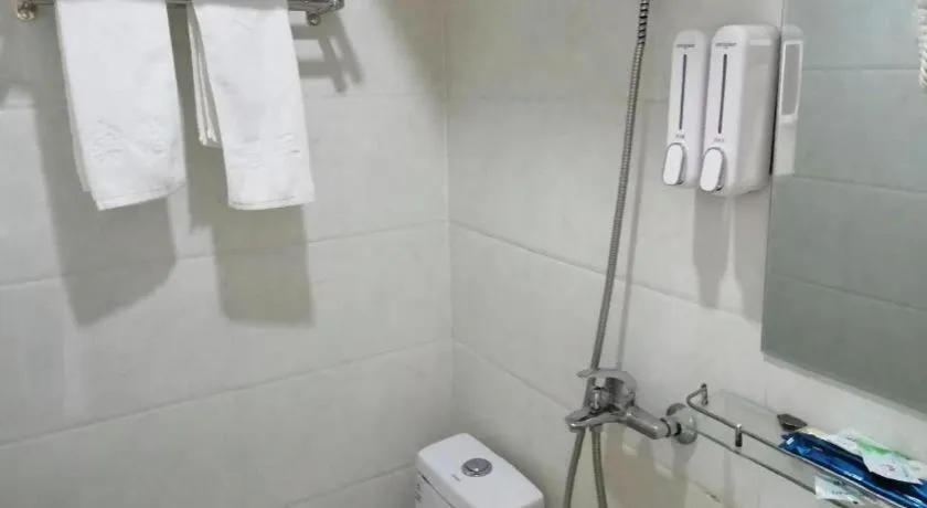 Shell Hotel Shanghai Normal University Hongcao Road Metro Station Guiping Road