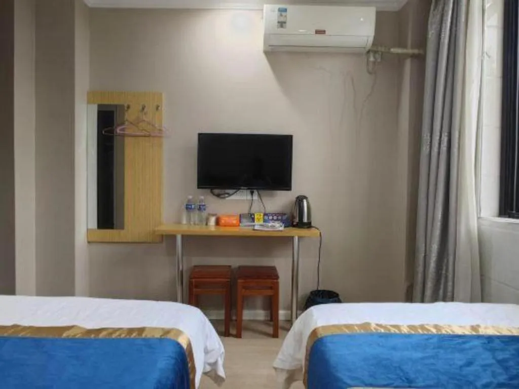 Bed in Shell Hotel Shanghai Normal University Hongcao Road Metro Station Guiping Road