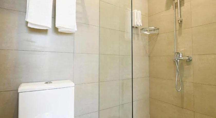 Shell Hotel Shanghai Normal University Hongcao Road Metro Station Guiping Road