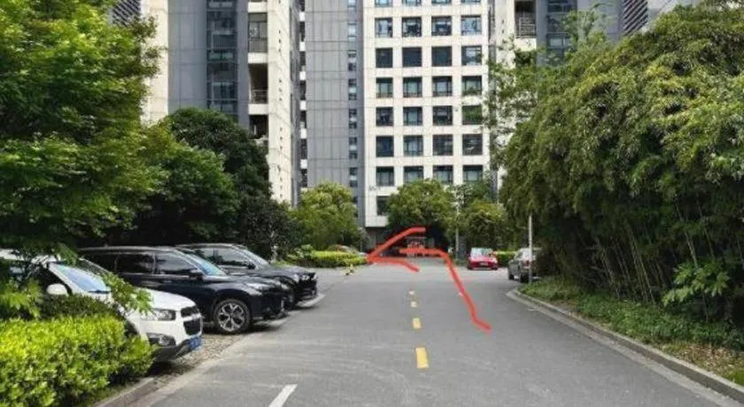 Shell Hotel Shanghai Normal University Hongcao Road Metro Station Guiping Road