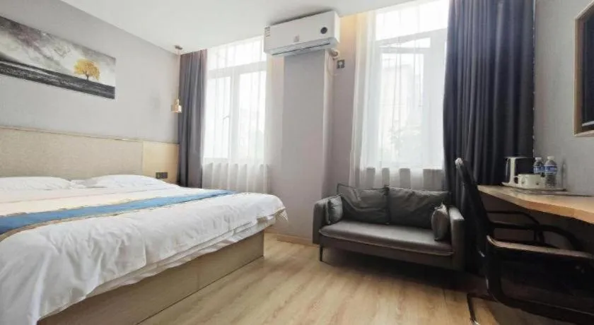 Bed in Shell Hotel Shanghai Normal University Hongcao Road Metro Station Guiping Road