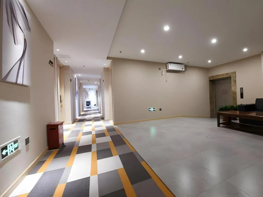 Shell Hotel Shanghai Normal University Hongcao Road Metro Station Guiping Road