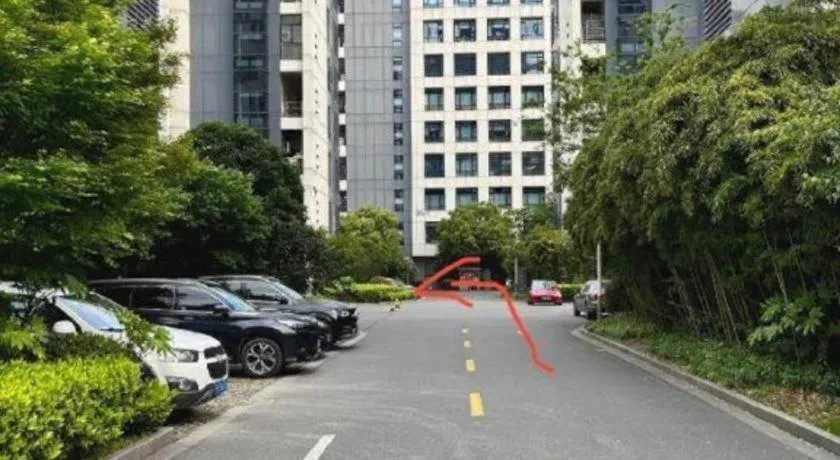 Shell Hotel Shanghai Normal University Hongcao Road Metro Station Guiping Road