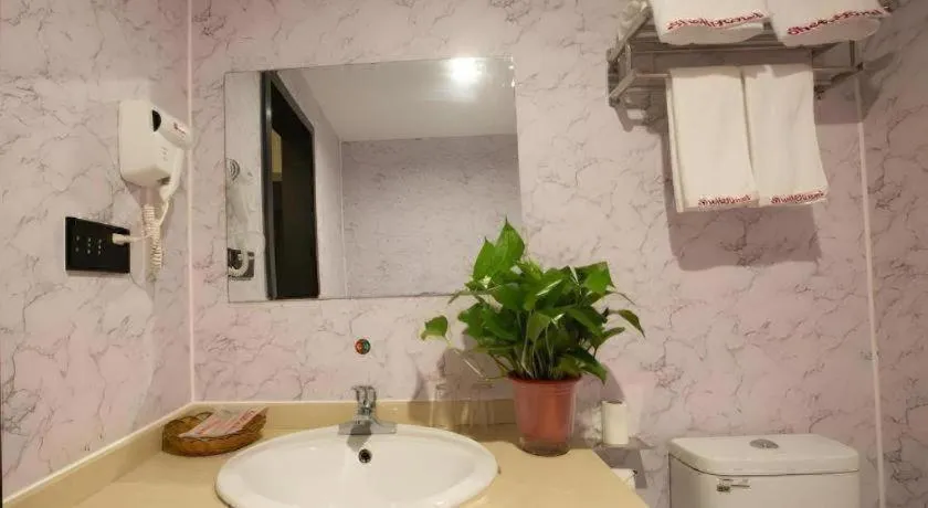 Shell Hotel Suzhou Zhangjiagang Jingang Town Central Plaza