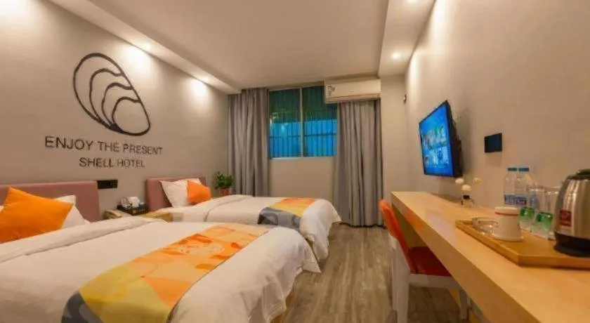 Bed in Shell Hotel Suzhou Zhangjiagang Jingang Town Central Plaza