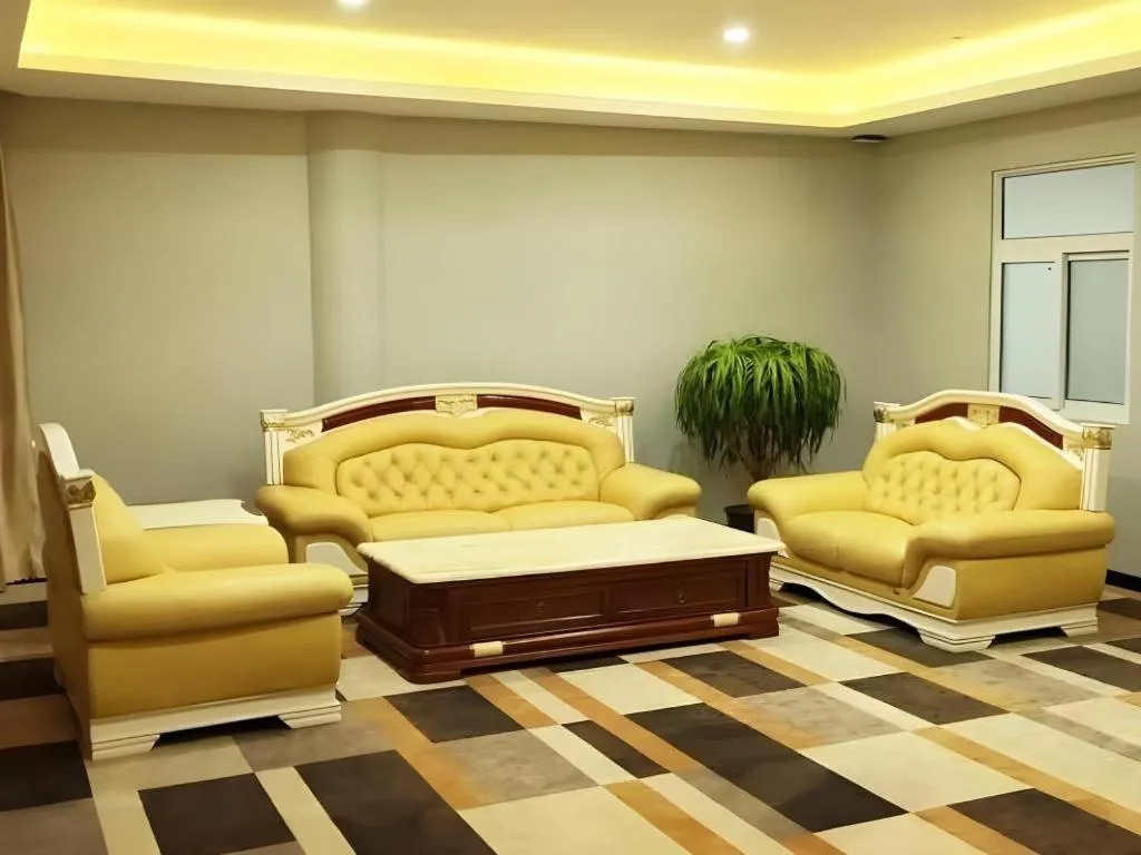 Shell Hotel Liaocheng Dongchang Xi Road Railway Station