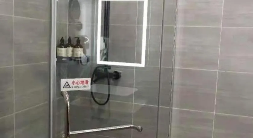 Shell Hotel Zhengzhou East High-Speed Railway Station Zhengdong Commerical Center