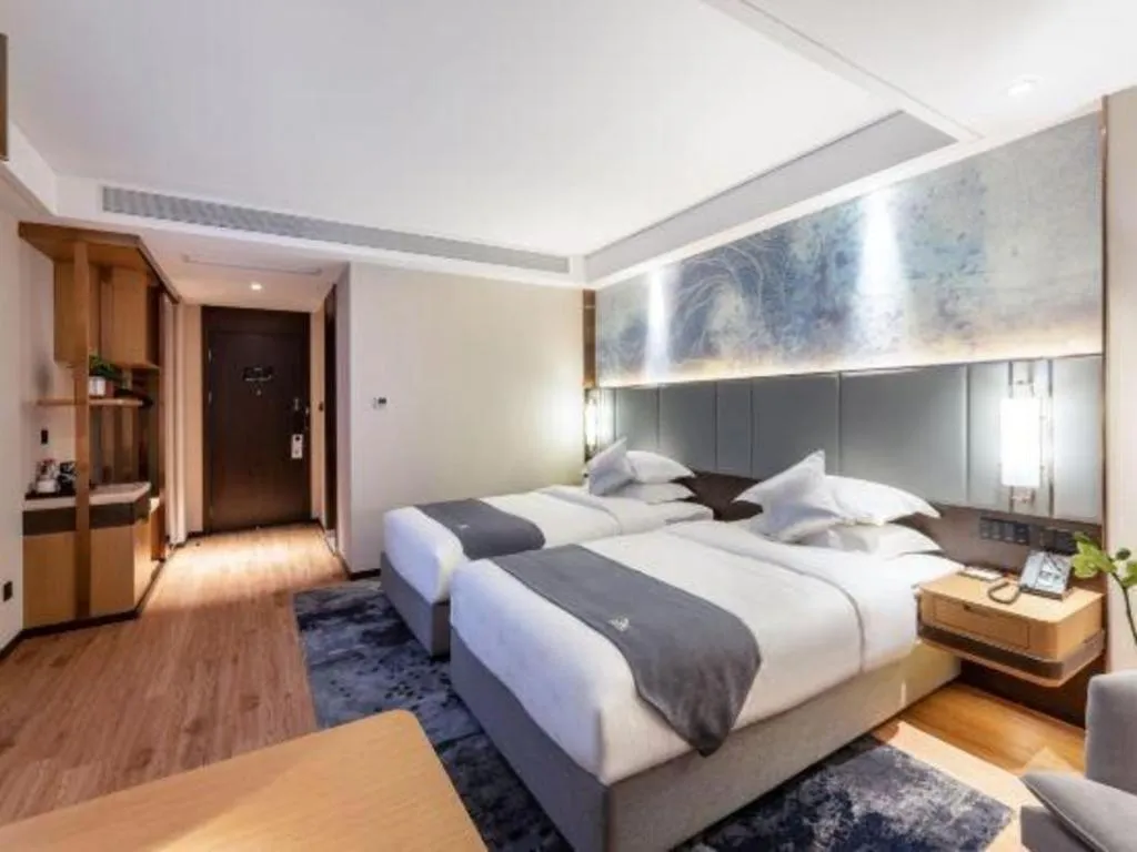 Bed in GreenTree Eastern Hotel Suzhou Dushu Lake Yinshan Lake Guoyuan Road Metro Station