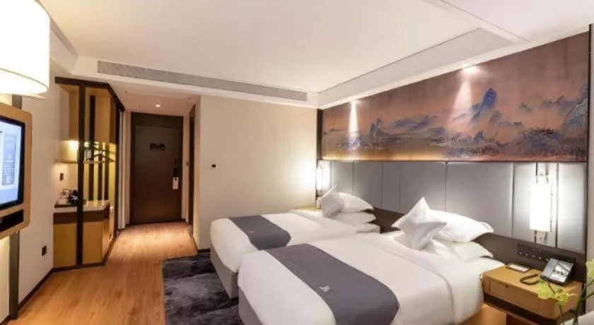 Bed in GreenTree Eastern Hotel Suzhou Dushu Lake Yinshan Lake Guoyuan Road Metro Station
