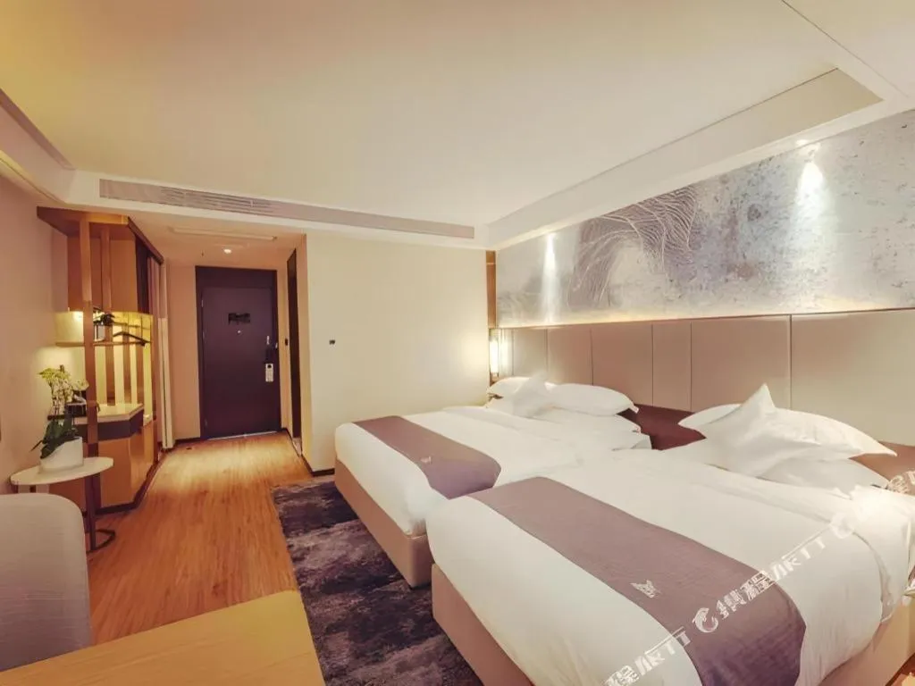 Bed in GreenTree Eastern Hotel Suzhou Dushu Lake Yinshan Lake Guoyuan Road Metro Station