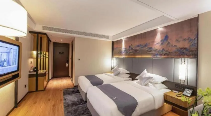 Bed in GreenTree Eastern Hotel Suzhou Dushu Lake Yinshan Lake Guoyuan Road Metro Station