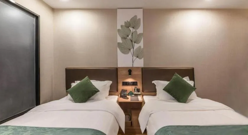 Bed in GreenTree Inn Express Zhangjiagang Hexing Town Shazhou Professional Institue of Technology