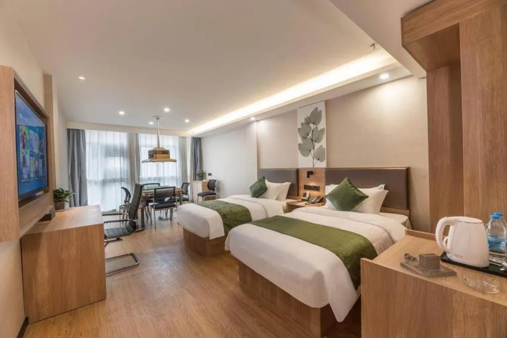 Bed in GreenTree Inn Express Zhangjiagang Hexing Town Shazhou Professional Institue of Technology