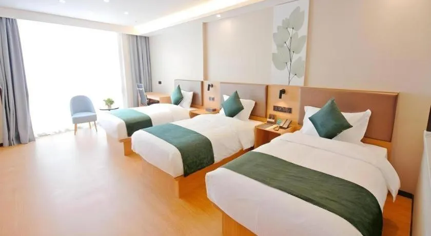 Bed in GreenTree Inn Express Zhangjiagang Hexing Town Shazhou Professional Institue of Technology