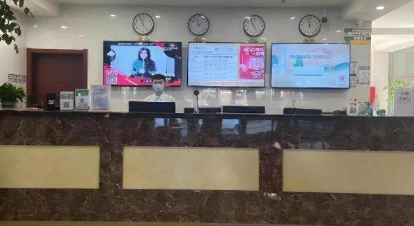 GreenTree Inn Dalian Jinzhou District Railway Station Ansheng Plaza