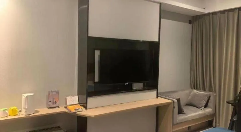 Bed in Gya Hotel Wuxi Hubin Commercial Street Tai Lake Scenic Area