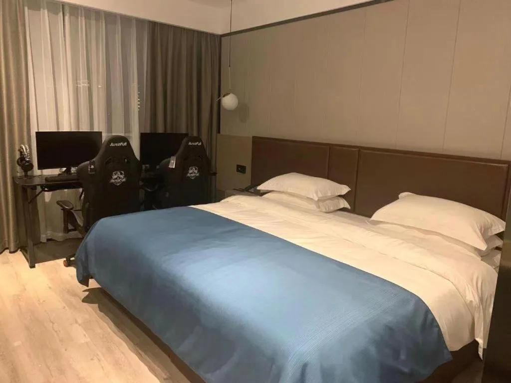 Bed in Gya Hotel Wuxi Hubin Commercial Street Tai Lake Scenic Area