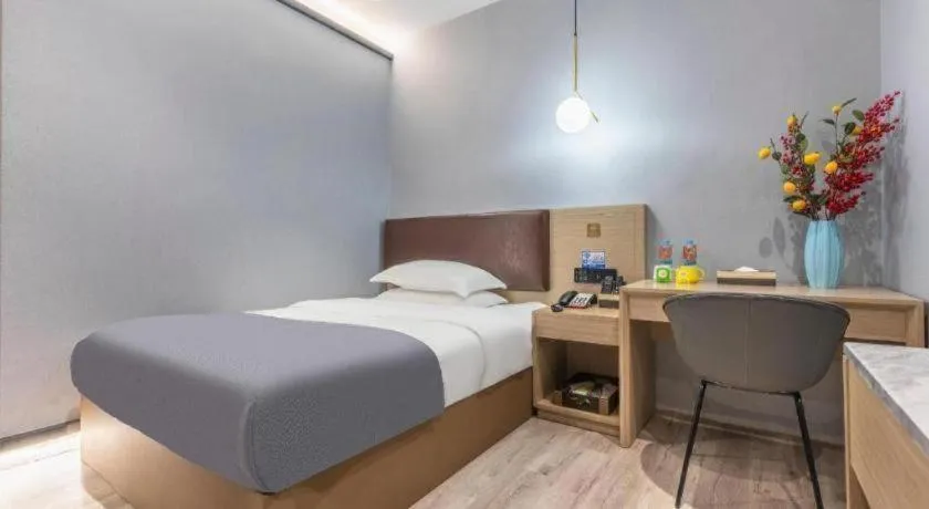 Bed in Gya Hotel Wuxi Hubin Commercial Street Tai Lake Scenic Area