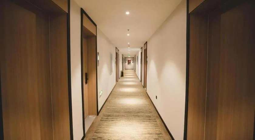 GreenTree Inn Express Datong High-Speed Railway Station Old City Wall