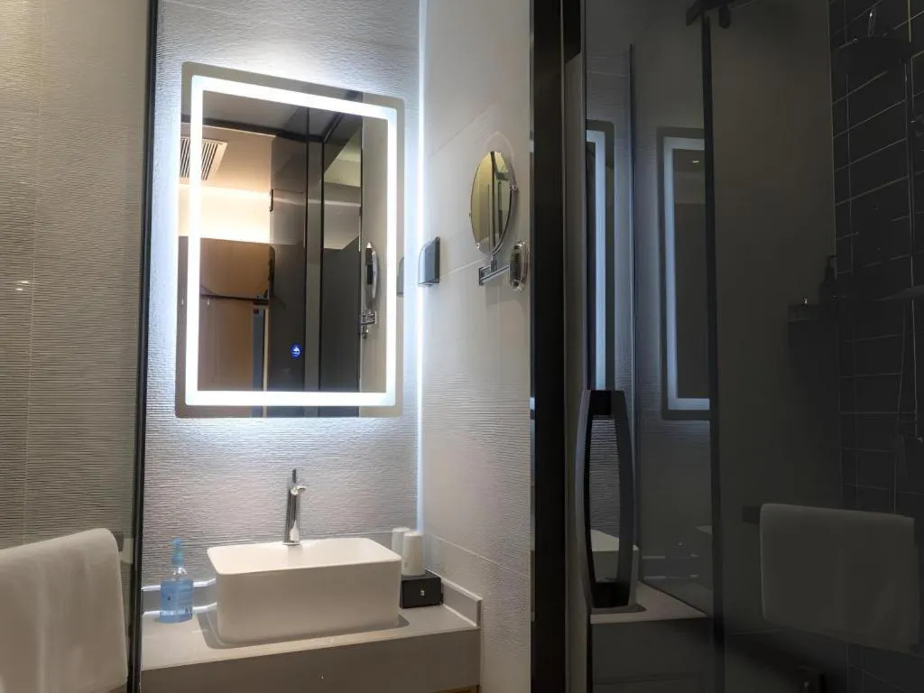 GreenTree Inn Express Datong High-Speed Railway Station Old City Wall