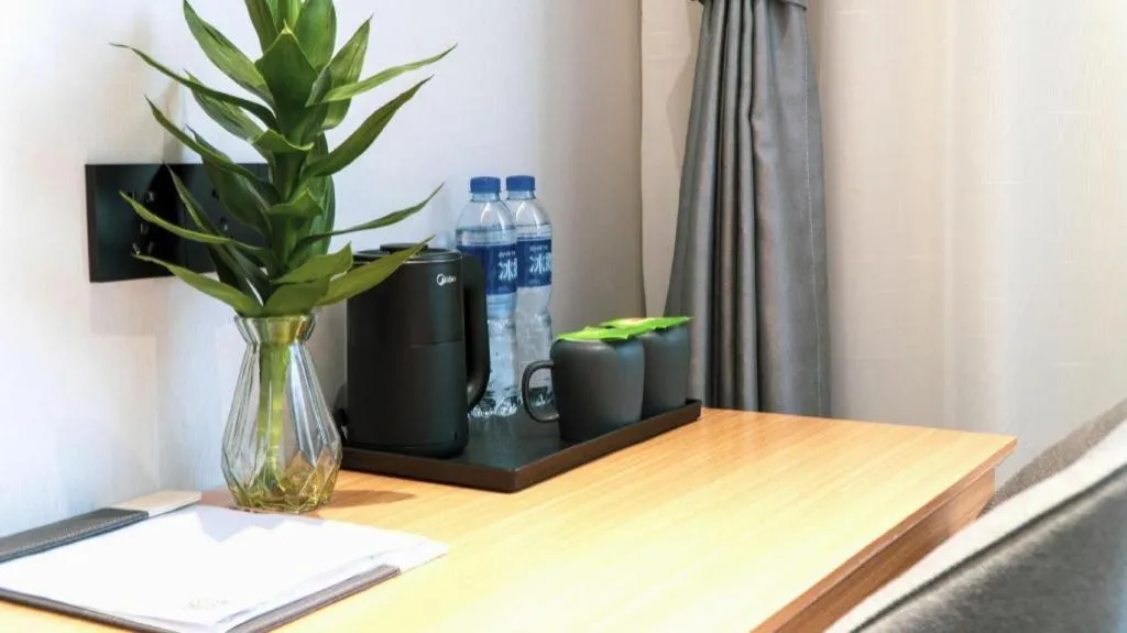 GreenTree Inn Express Datong High-Speed Railway Station Old City Wall