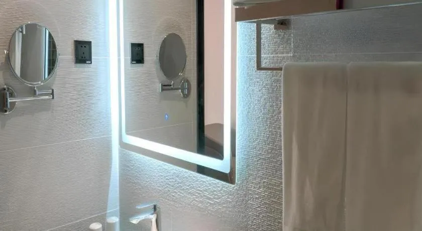 GreenTree Inn Express Datong High-Speed Railway Station Old City Wall