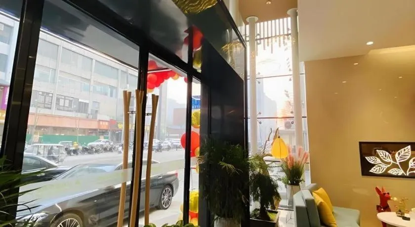 GreenTree Inn Luoyang Railway Station Wangfujing Wangcheng Park