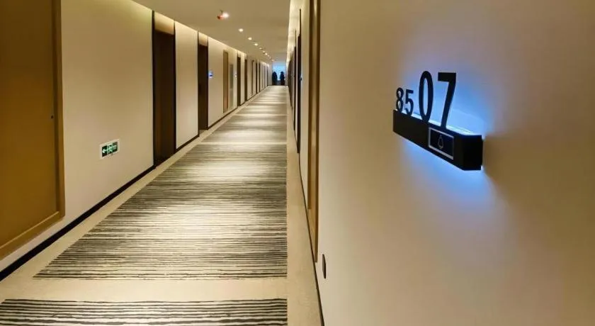 GreenTree Inn Luoyang Railway Station Wangfujing Wangcheng Park