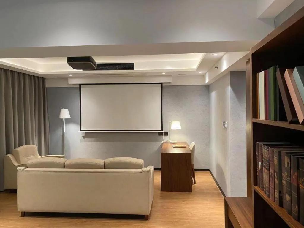 GreenTree Inn Luoyang Railway Station Wangfujing Wangcheng Park