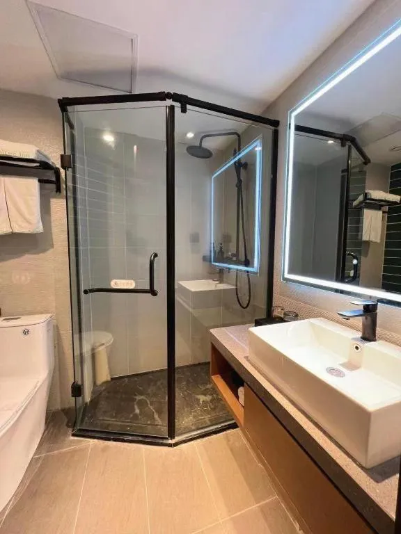 GreenTree Inn Luoyang Railway Station Wangfujing Wangcheng Park