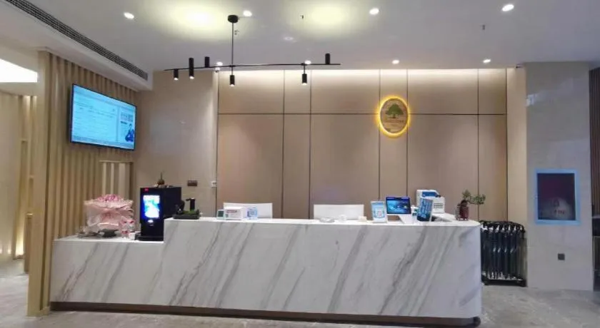 GreenTree Inn Luoyang Railway Station Wangfujing Wangcheng Park