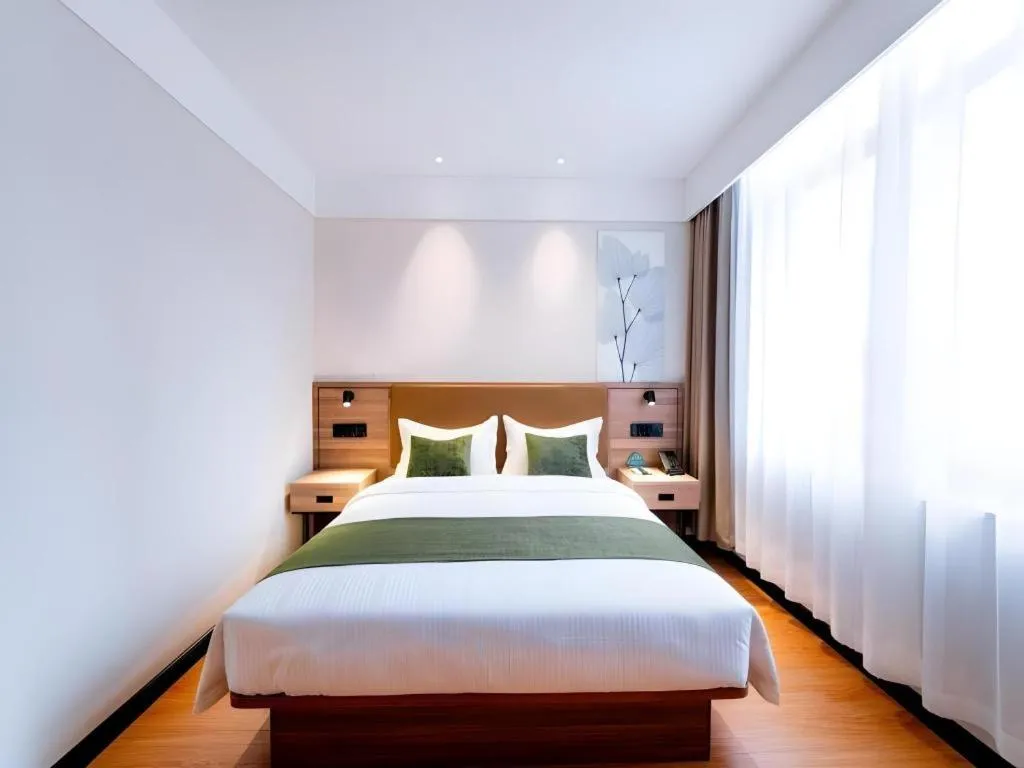 Bed in GreenTree Inn Express Hebei Tangshan Guyan District Xinguang Road