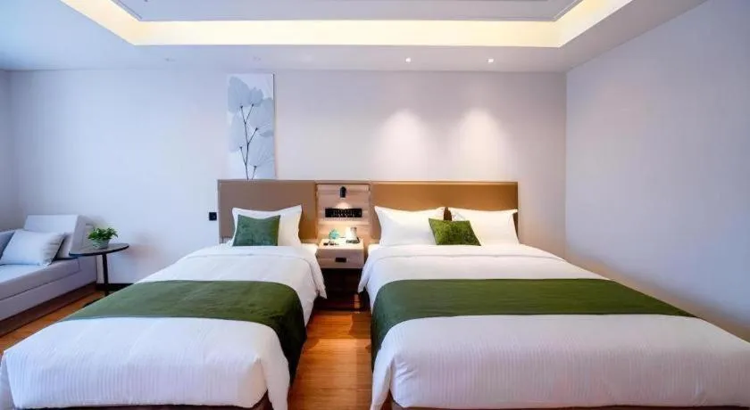 Bed in GreenTree Inn Express Hebei Tangshan Guyan District Xinguang Road