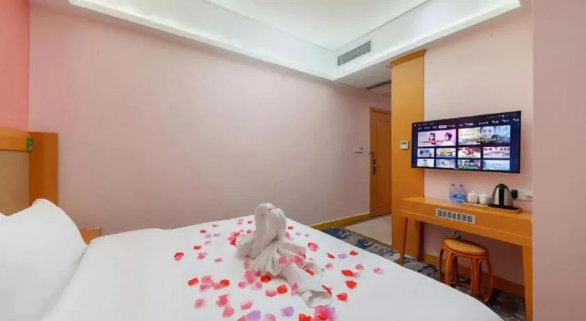 Bed in GreenTree Alliance Hotel Shenzhen Futian District Xiangmi Lake Xiangmei Mountain Metro Station