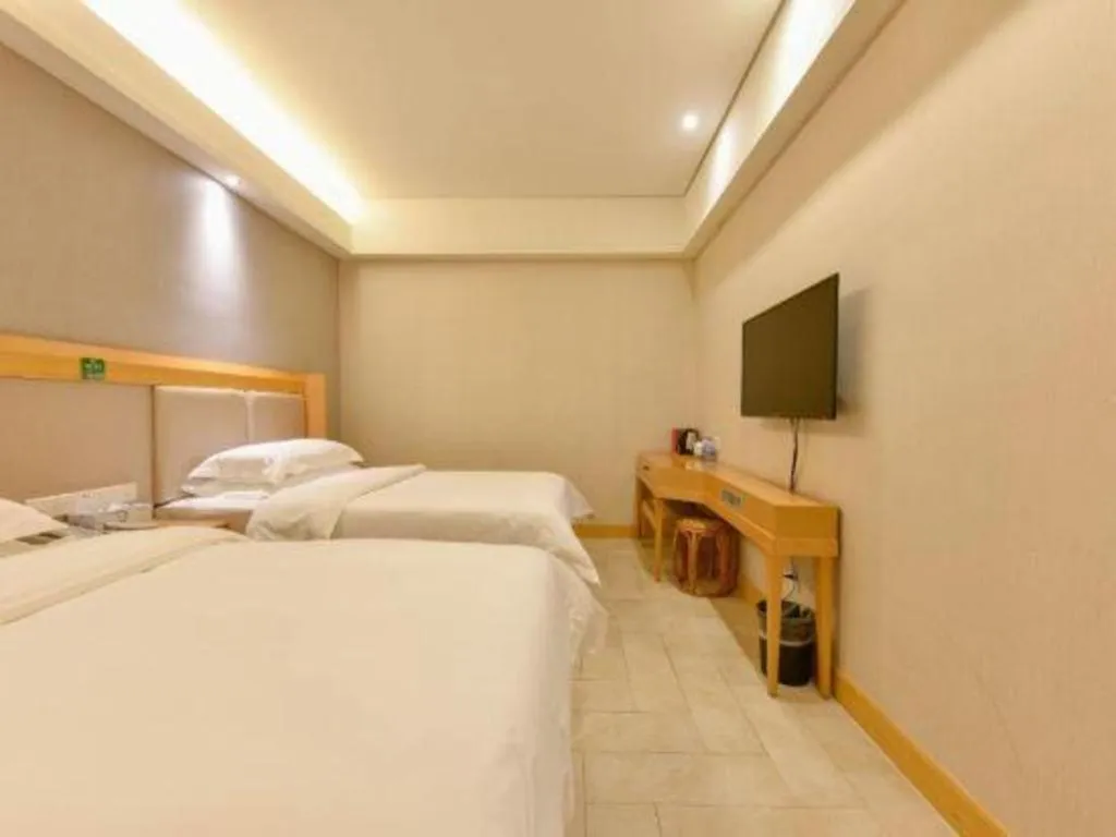 Bed in GreenTree Alliance Hotel Shenzhen Futian District Xiangmi Lake Xiangmei Mountain Metro Station