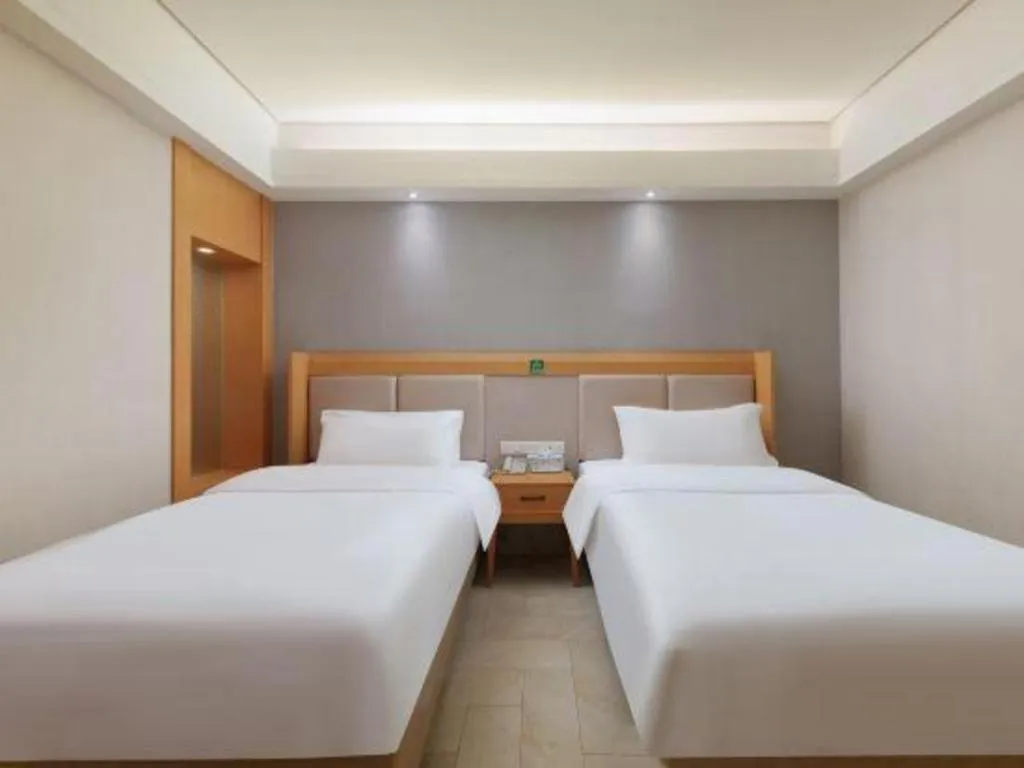 Bed in GreenTree Alliance Hotel Shenzhen Futian District Xiangmi Lake Xiangmei Mountain Metro Station