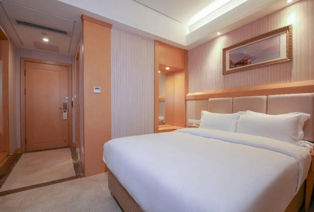 Bed in GreenTree Alliance Hotel Shenzhen Futian District Xiangmi Lake Xiangmei Mountain Metro Station