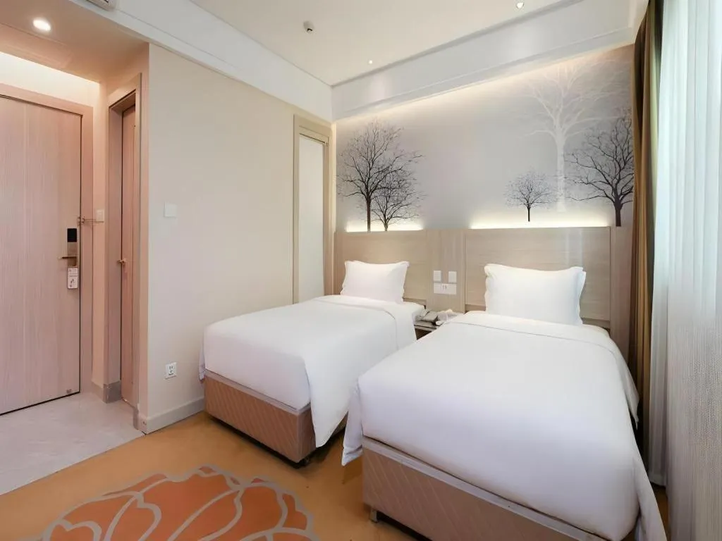 Bed in GreenTree Alliance Hotel Shenzhen Nanshan District Nantou Ancient City Majialong