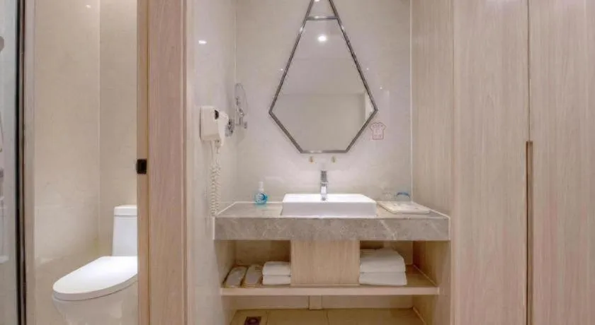 GreenTree Eastern Hotel Shenzhen Nanshan District Qianhai Free Trade Zone Lilin Metro Station