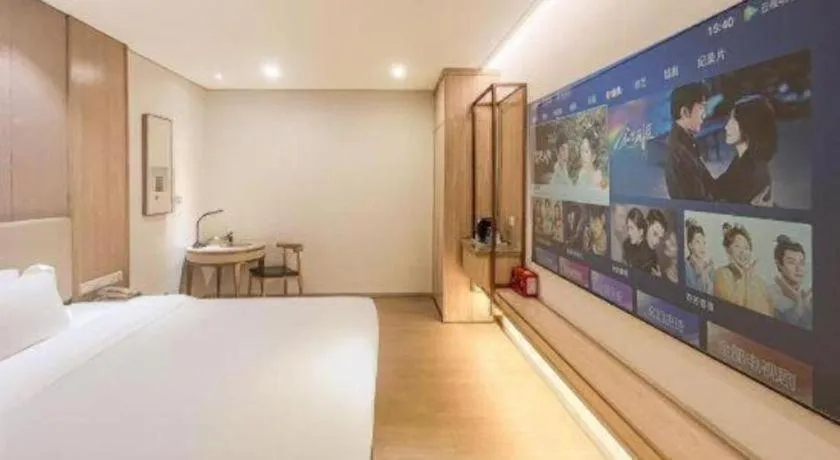 Bed in GreenTree Eastern Hotel Shenzhen Nanshan District Qianhai Free Trade Zone Lilin Metro Station