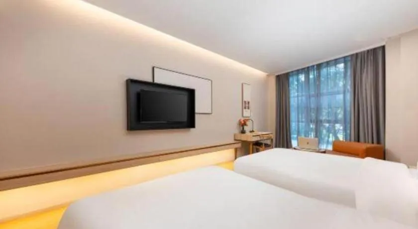 Bed in GreenTree Eastern Hotel Shenzhen Nanshan District Qianhai Free Trade Zone Lilin Metro Station