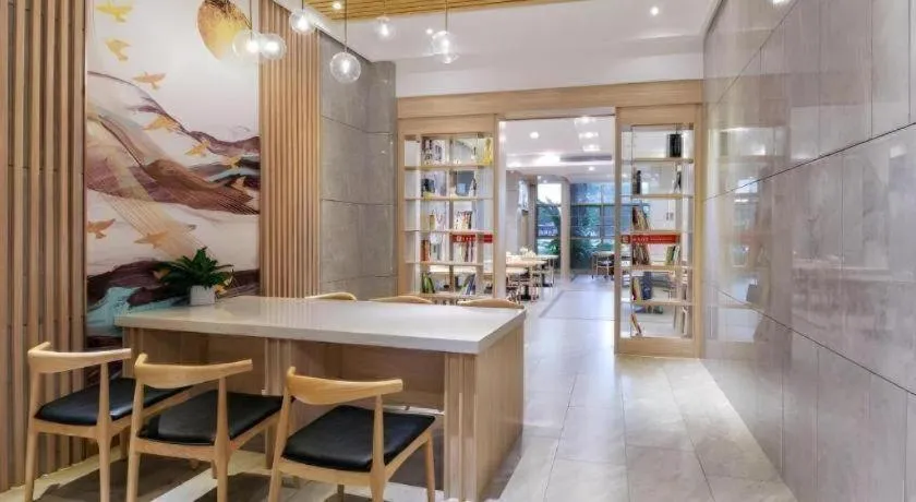 GreenTree Eastern Hotel Shenzhen Nanshan District Qianhai Free Trade Zone Lilin Metro Station