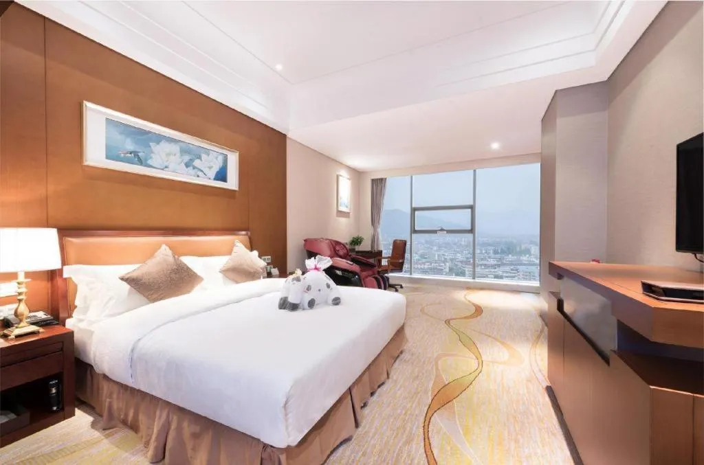 Bed in Balan International Hotel