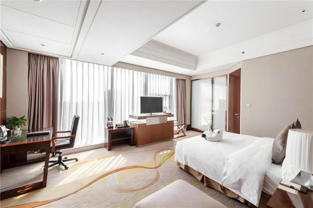 Bed in Balan International Hotel