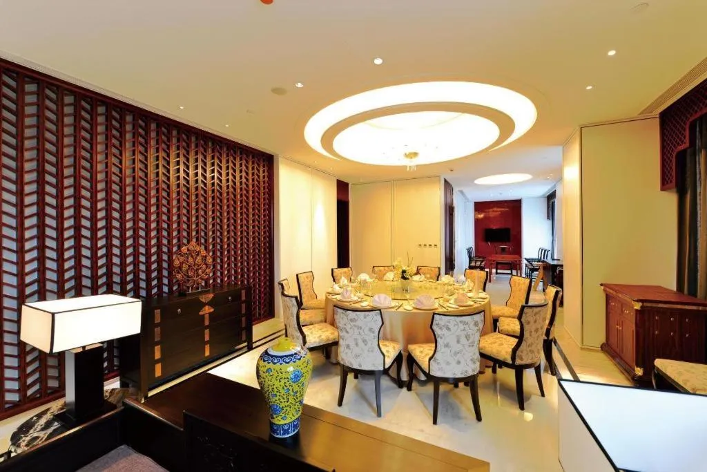 Balan International Hotel