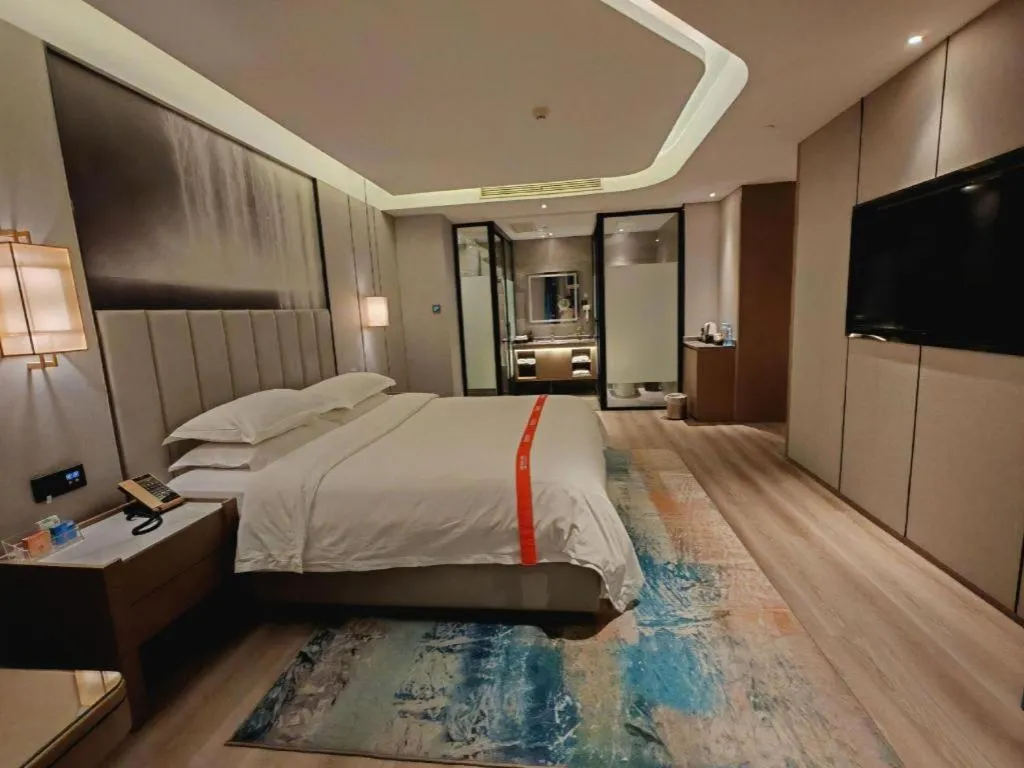 Bed in GreenTree Eastern Hotel Changge Yiwu City