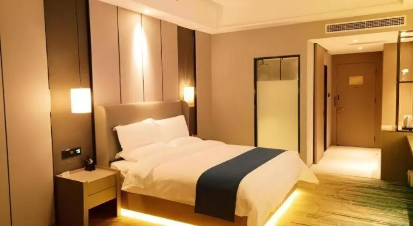 Bed in GreenTree Eastern Hotel Changge Yiwu City