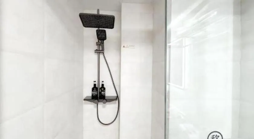 Shell Hotel Huaibei Jinying Plaza Long Distance Bus Station